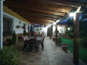 Cortijo Maromilla vivienda rural con piscina, Alcudia De Guadix